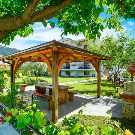 Anemos Chrysi Ammoudia