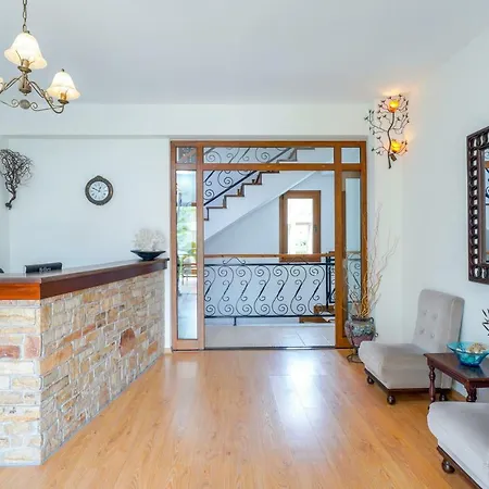 Anemos Chrysi Ammoudia