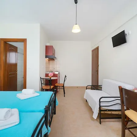 Aparthotel Anemos *